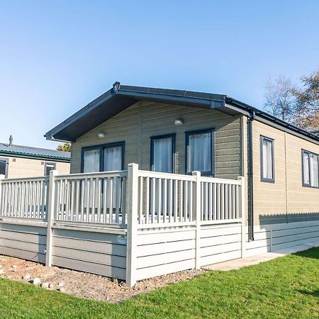 Audley Lodge With Hot Tub York Esterno foto